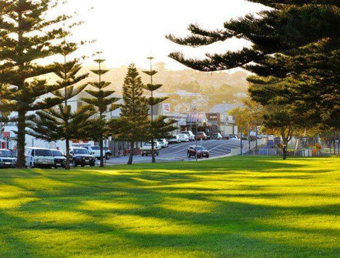 Port Lincoln Villas - Pubs and Clubs 1