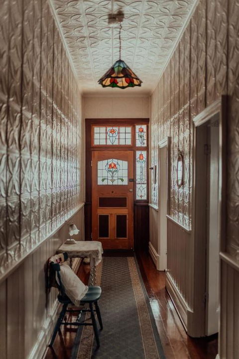 Railway Cottage - Pubs and Clubs 0