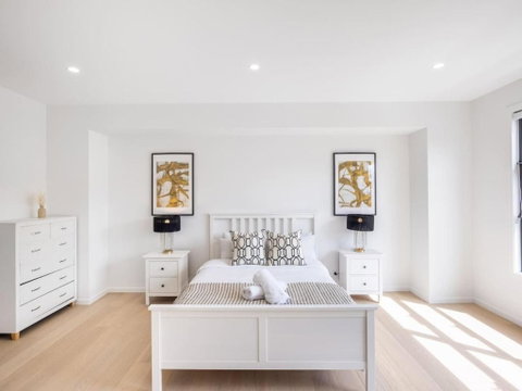 Prestige And Elegance 5BR House W Pool Rochedale - Go Out 3