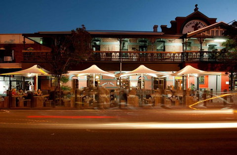 Prince Of Wales Hotel, Bunbury - Pubs and Clubs 0