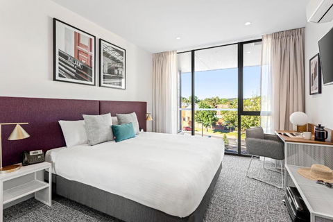 Quest Ballarat Station - Pubs and Clubs 1