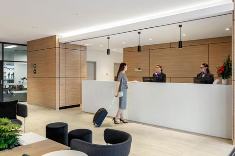 Quest Joondalup - Pubs and Clubs 1