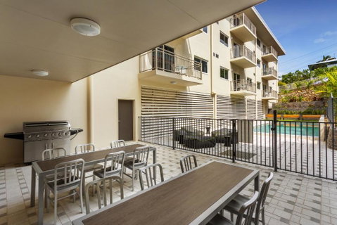Quest Townsville On Eyre - Pubs and Clubs 3
