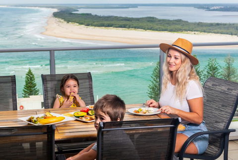 Aspect Caloundra - Go Out 2
