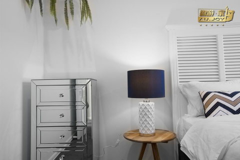 AU.JOY 3 Bed Townhouse Burwood 3 - Pubs and Clubs 1