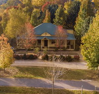 Autumn Beauty - Cottage 4 - Pubs and Clubs