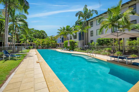 Baden 65 - Rainbow Shores, Overlooking Lap Pool, Ground Floor, Air Conditioning - Go Out 0