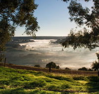 Balingup Heights Hilltop Forest Cottages - Pubs and Clubs