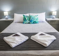 Banjo Paterson Motor Inn - Go Out