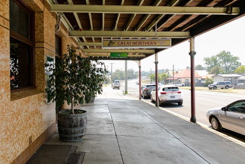Bank Hotel Dungog - Pubs and Clubs 1