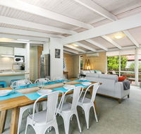 Banksia On The Bay - Pubs and Clubs