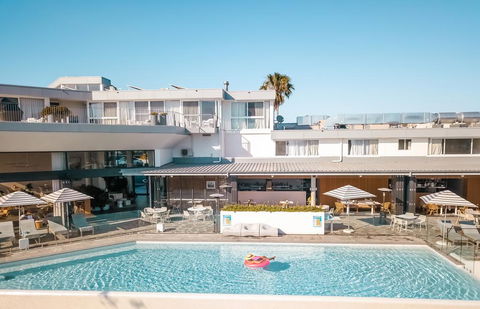 Bannisters Port Stephens - Pubs and Clubs 2