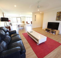Barefoot Bungalow at Hat Head - Pubs and Clubs