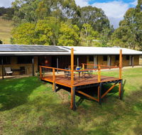 Barrington River Lodge - Pubs and Clubs