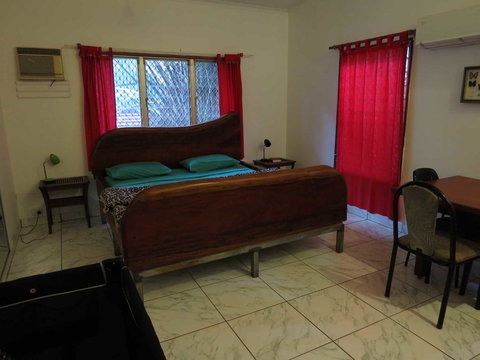 Batchelor Butterfly Farm - Pubs and Clubs 1