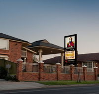 Bathurst Heritage Motor Inn - Pubs and Clubs