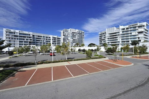 Bayview 608 - Pubs and Clubs 2