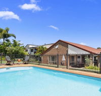 BB233 Banksia Beach Family Home - 4 Bedrooms - Go Out