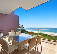 Beach and Ocean Front Penthouse with Wifi and Parking - Pubs and Clubs