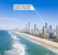 Beachfront Homely APT CBD Sleeps 8 Pool Spa Sauna Tennis AC WiFi - Pubs and Clubs