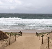 Beachfront Living Cronulla - Pubs and Clubs