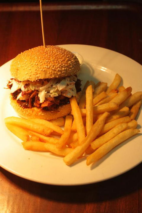 Redearth Boutique Hotel - Pubs and Clubs 1