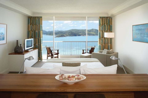 Reef View Hotel - Go Out 2
