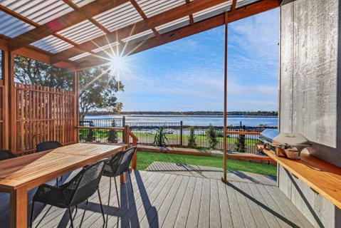Reflections Urunga - Holiday Park - Pubs and Clubs 0