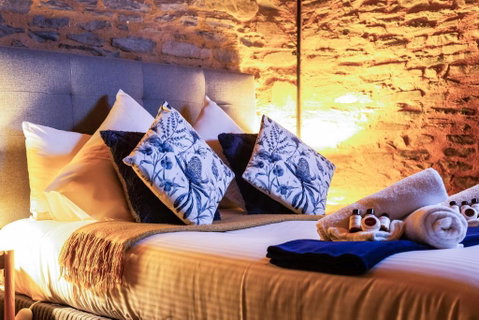 Reillys Wines Heritage Cottages - Go Out 0