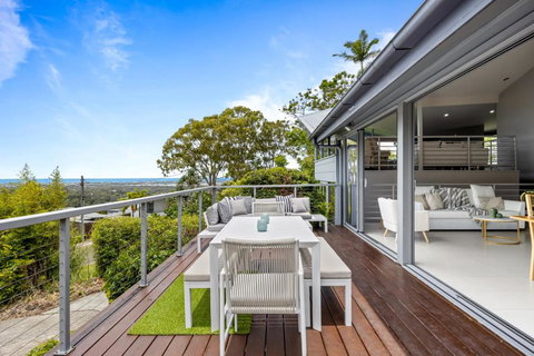 Relax In Buderim - Water Views - Pubs and Clubs 1