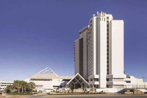 Rendezvous Hotel Perth Scarborough - Go Out 1