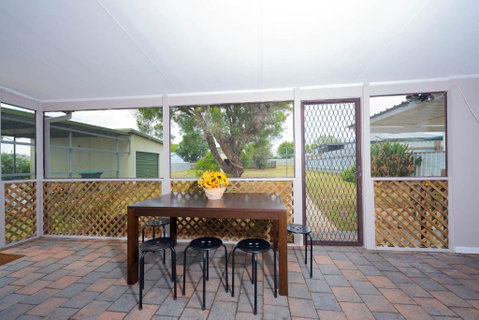 Renovated Little Cottage Aberdare Hunter Valley - Go Out 3