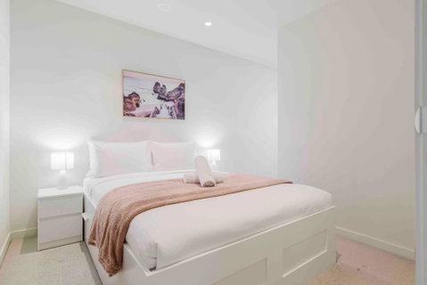 Resort Lifestyle Urban Apt - Pool, Gym, Sauna - Go Out 0