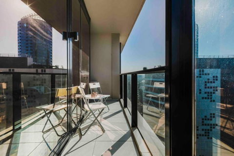 Resort Lifestyle Urban Apt - Pool, Gym, Sauna - Go Out 1