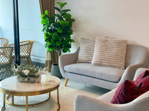 Resort-Style Apartment Near Harbour Town - Go Out 0