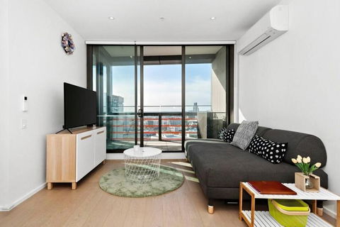 Resort-style Docklands Riverview Stay With Parking - Pubs and Clubs 2