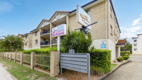 Resort Style Unit Across From The Water - Go Out 1