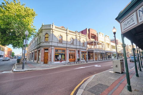 RIALTO SUITES Fremantle - Pubs and Clubs 0