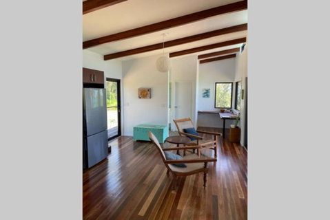 Ridge Cabin - Stunning Views - 5km From Neighbours - Go Out 2