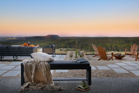 Ridge Vue Retreat - Pubs and Clubs 0