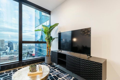 Ritzy Apartment In Iconic Australia 108 With Views - Go Out 3
