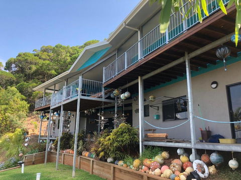 Riva-La-Vista-Cooktown - Pubs and Clubs 1