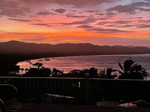 Riva-La-Vista-Cooktown - Pubs and Clubs 0