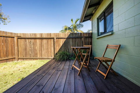 Riverdale Boutique Townhouses - Pubs and Clubs 2