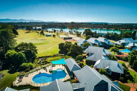 Riverside Holiday Resort Urunga - Pubs and Clubs 0