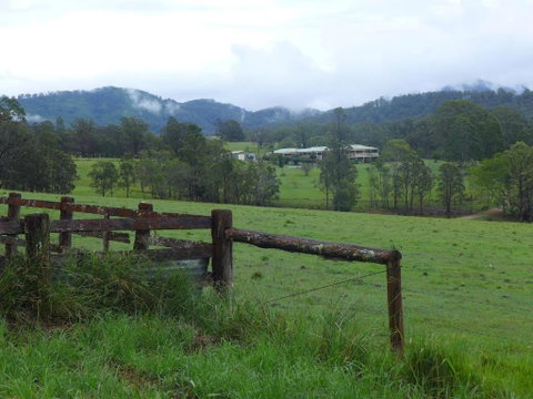 Rural Ambience With Netflix - Pubs and Clubs 0