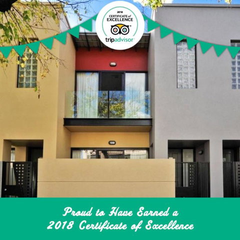 RNR Sturt Holiday Home - Go Out 1