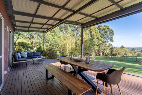 Roo Corner I Private Properties - Go Out 3