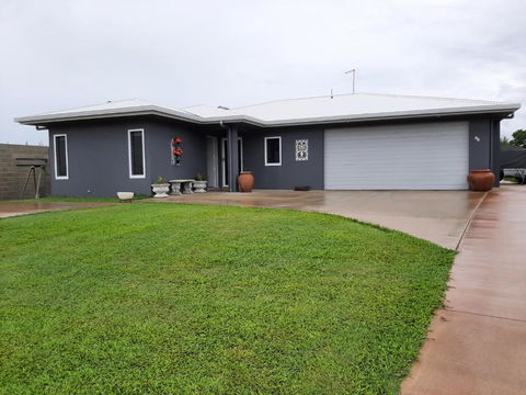 Room In Guest Room - Cozy Room With Separate Entrance And Ensuit Bathroom - Go Out 0