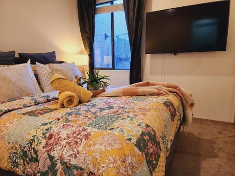 Room In Guest Room - Private Room In A Charming Hampton-style Home Ten Minutes From Fremantle Port - Go Out 3